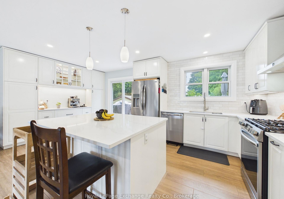 453-elgin-street-kincardine-ontario-x13582642