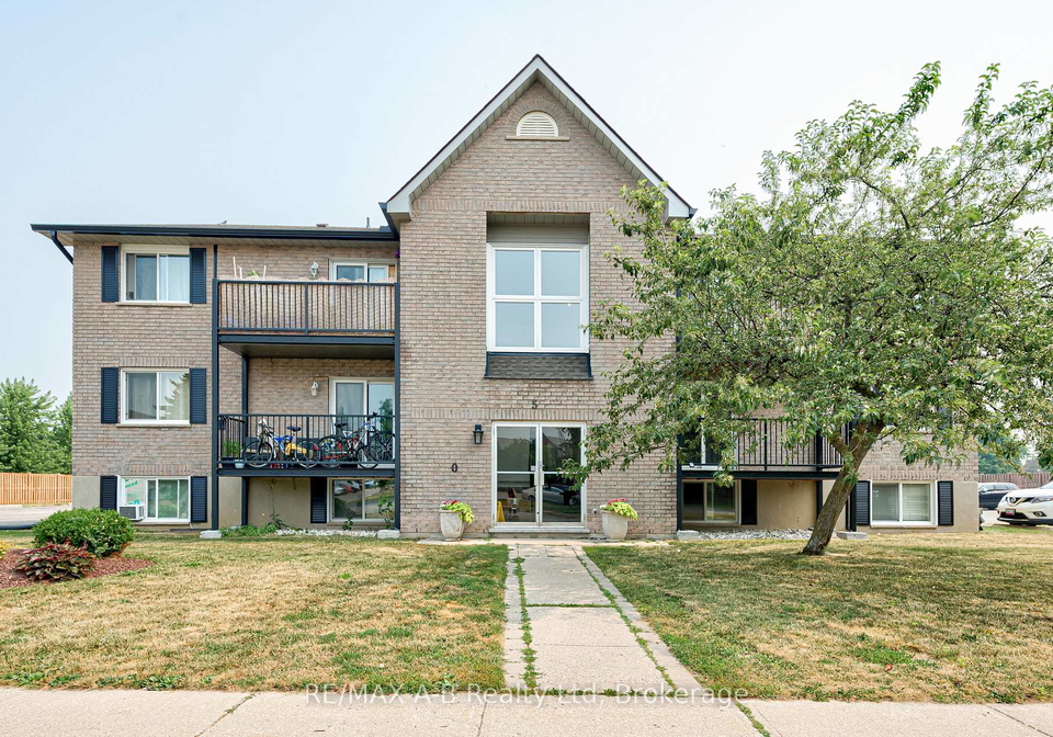 50-campbell-court-stratford-ontario-x13582690