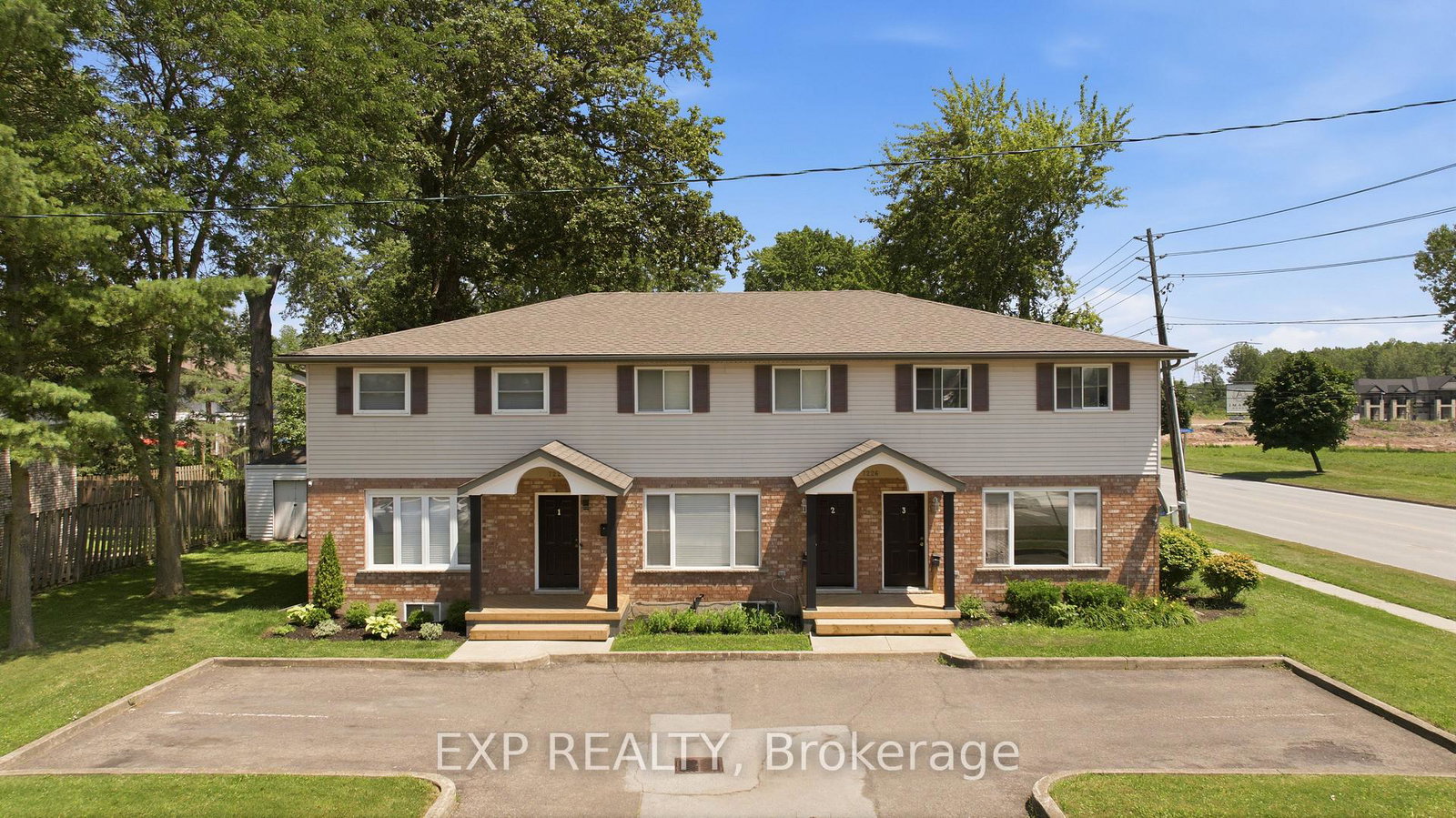 7226-alex-avenue-niagara-falls-ontario-x13582700