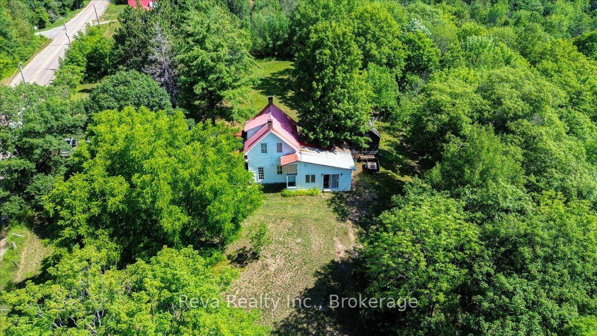 3332-matawatchan-road-greater-madawaska-ontario-x13582820