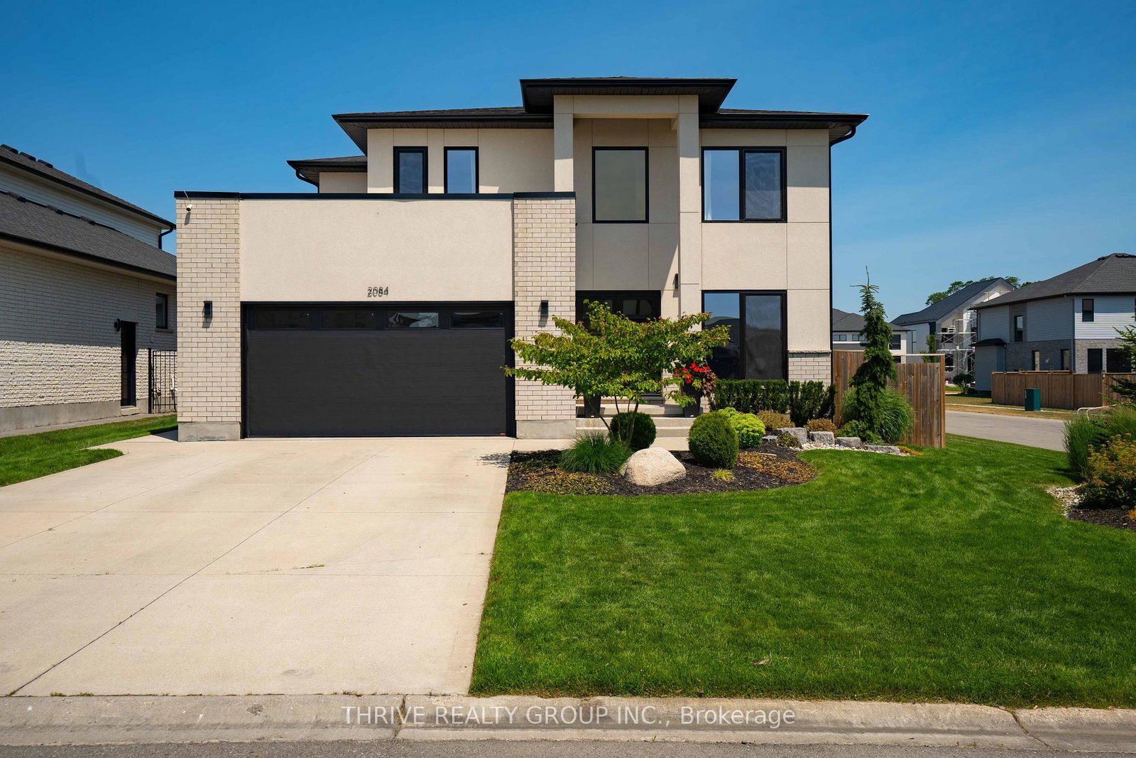 2084-tyson-walk-london-south-ontario-x13582836