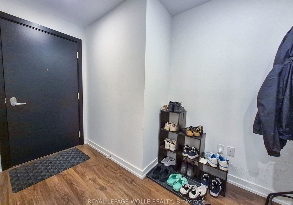 15-wellington-street-s-kitchener-ontario-x13582966