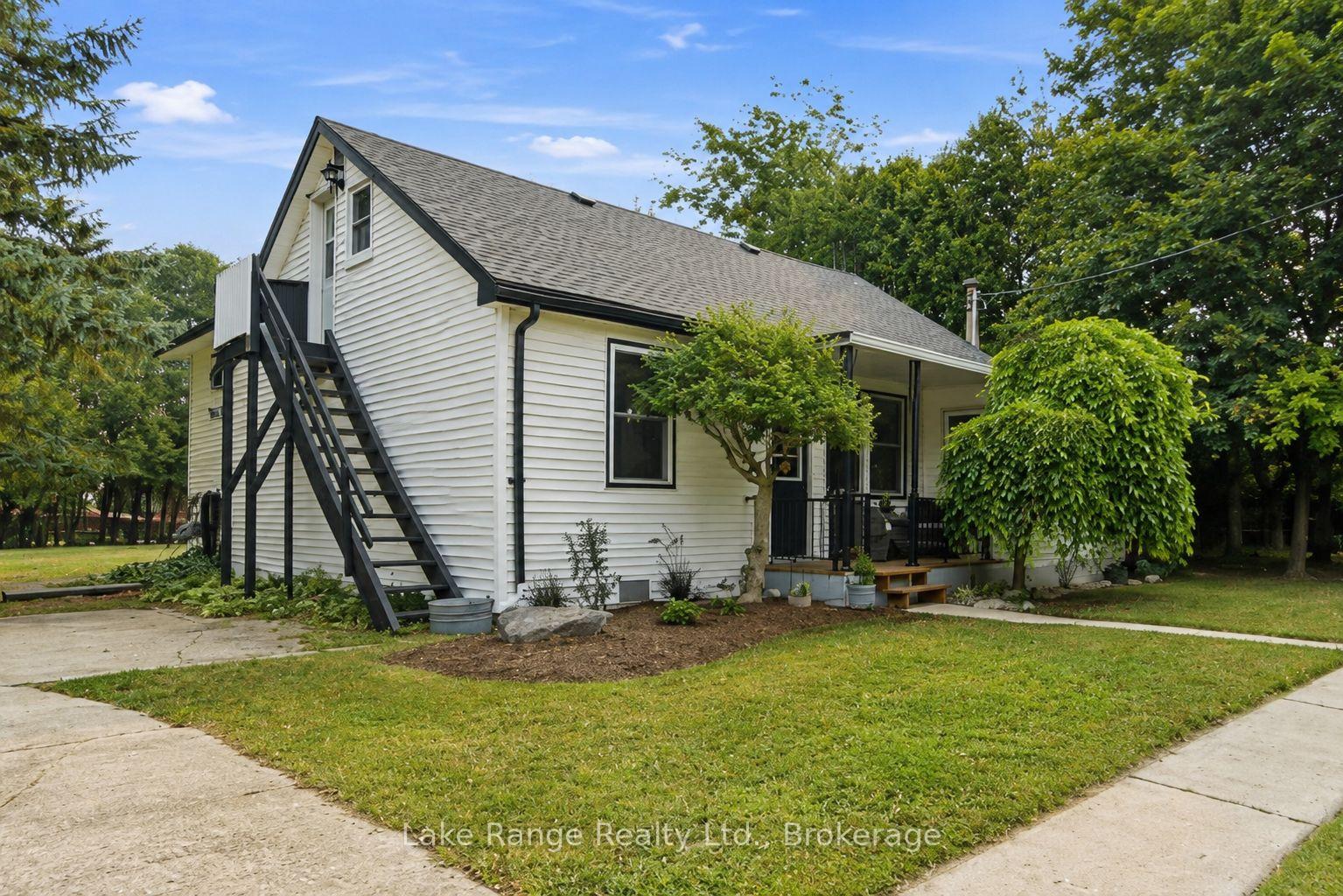 73-queen-street-huron-kinloss-ontario-x13583044