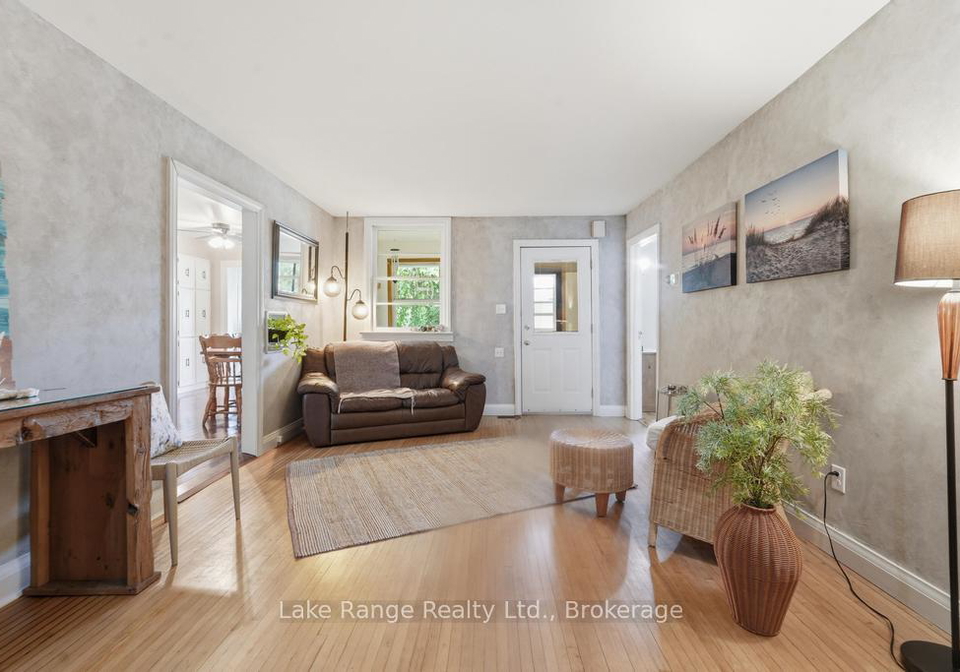 73-queen-street-huron-kinloss-ontario-x13583044