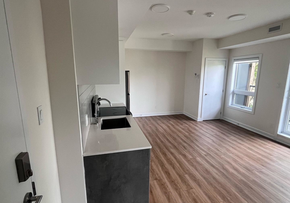 630-churchill-avenue-n-ottawa-ontario-x13583096