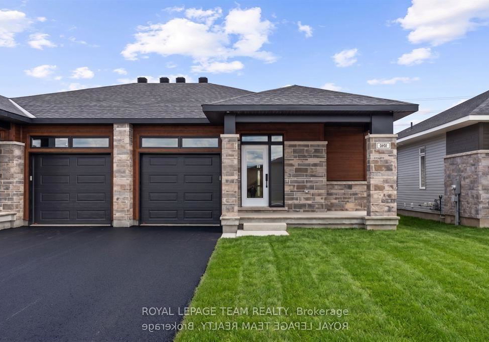 1094-moore-street-brockville-ontario-x13583128