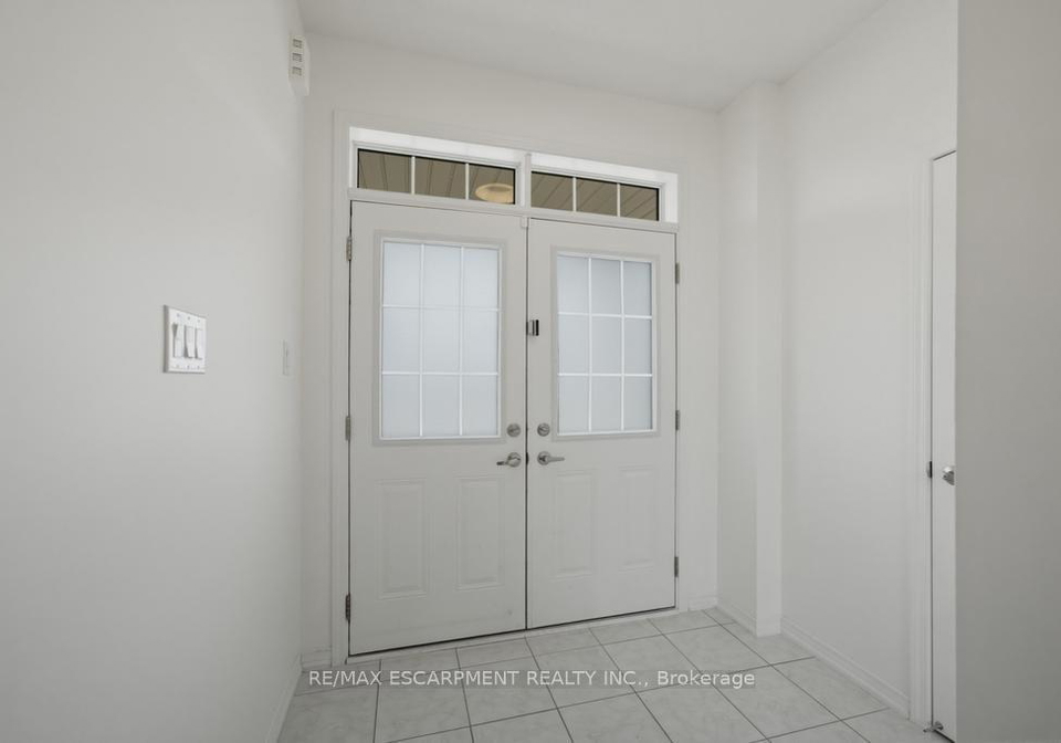 10-cooke-avenue-brantford-ontario-x13583154