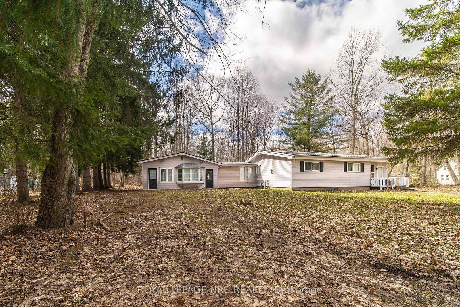 163-maple-leaf-avenue-n-fort-erie-ontario-x13583198