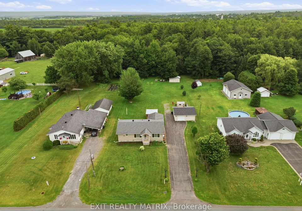 563-lajeunesse-road-alfred-and-plantagenet-ontario-x13583240