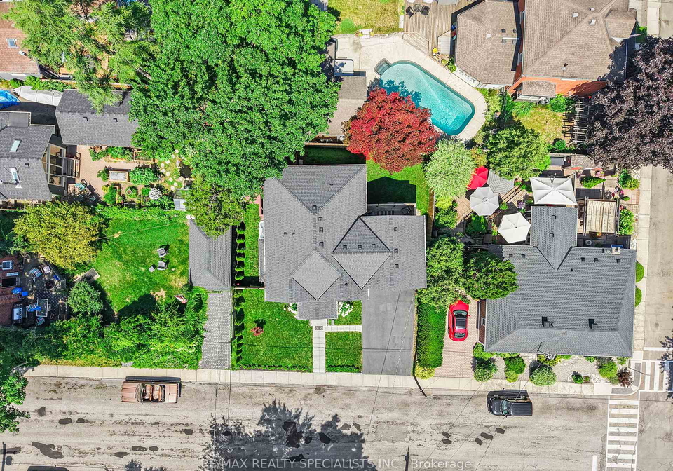 24-peel-street-n-hamilton-ontario-x13583418