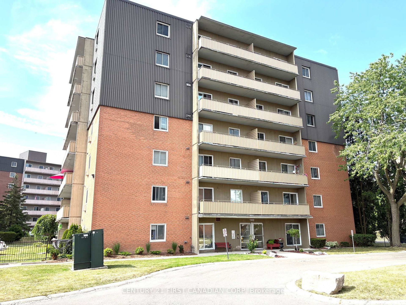 1102-jalna-boulevard-london-south-ontario-x13583446