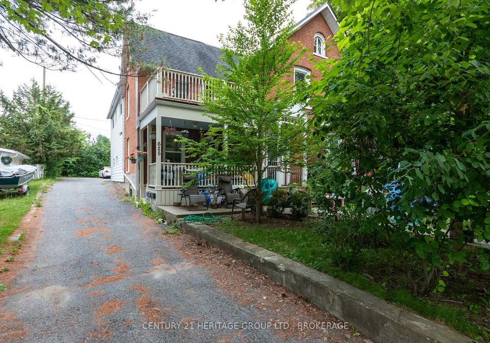 625-king-street-w-gananoque-ontario-x13583500