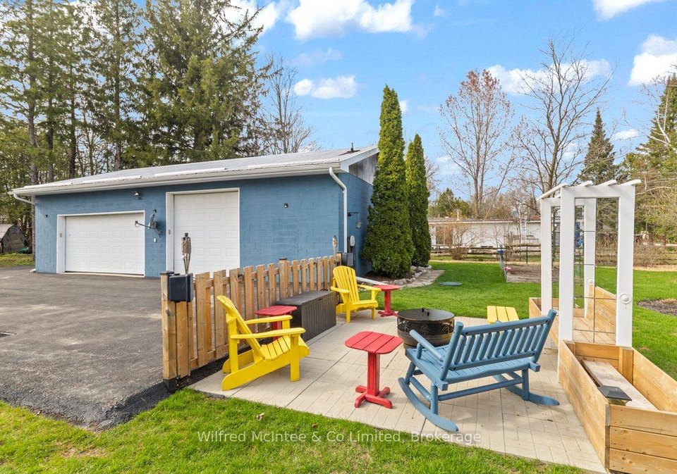 21571-grey-road-16-georgian-bluffs-ontario-x13583518