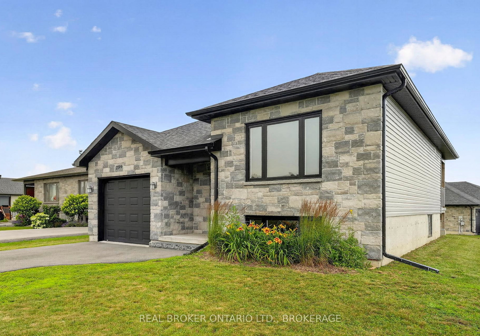 2199-burke-avenue-cornwall-ontario-x13583642