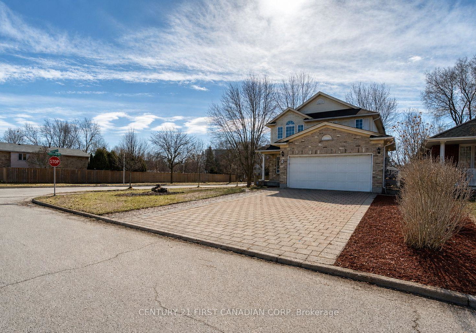 89-mctaggart-court-london-north-ontario-x13583706