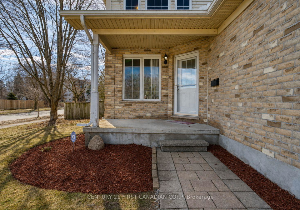 89-mctaggart-court-london-north-ontario-x13583706