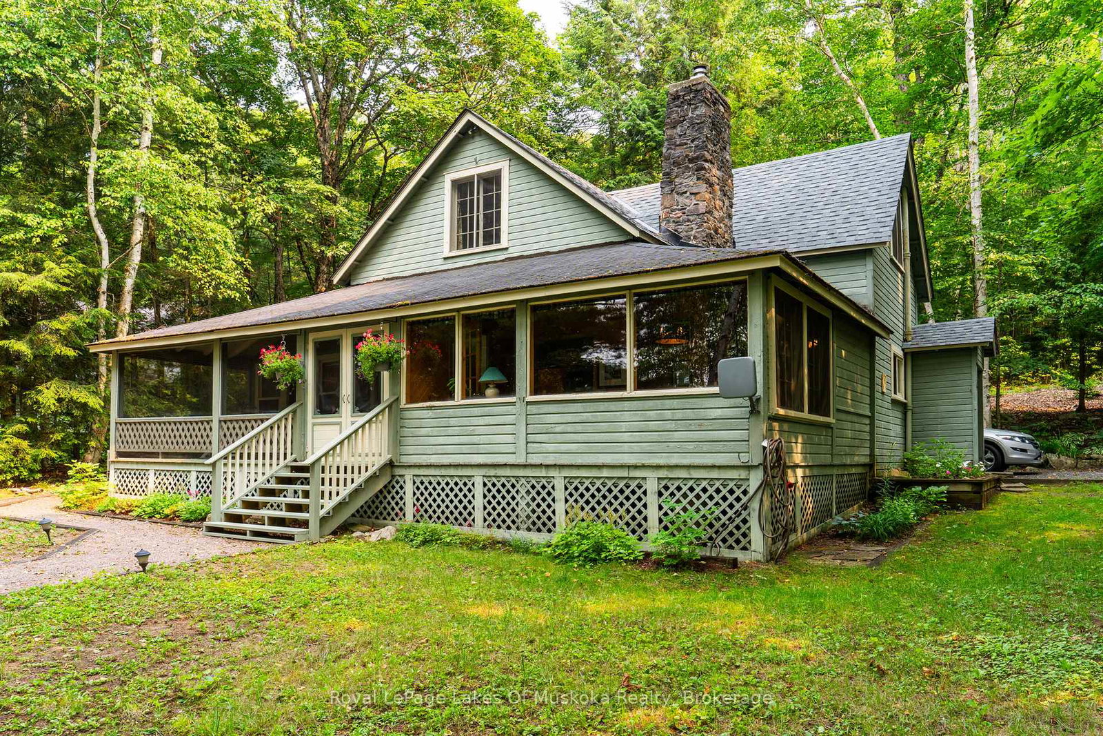 1507-old-hwy-117-road-lake-of-bays-ontario-x13583744