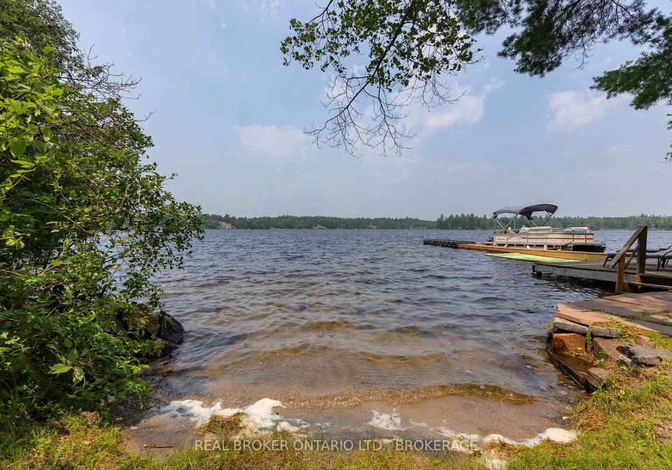 1152-sparks-lane-frontenac-ontario-x13583820