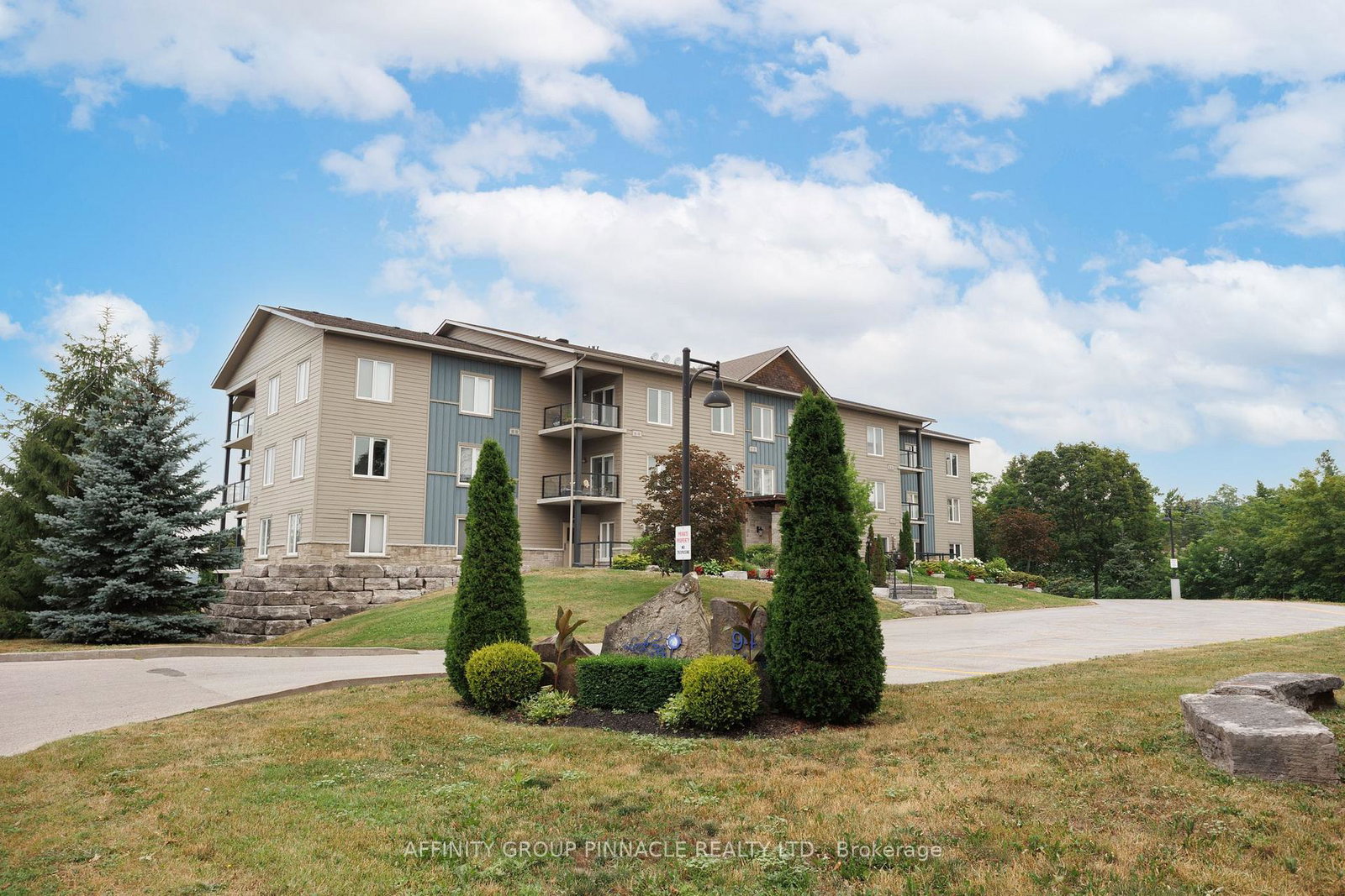 94-francis-street-kawartha-lakes-ontario-x13583852