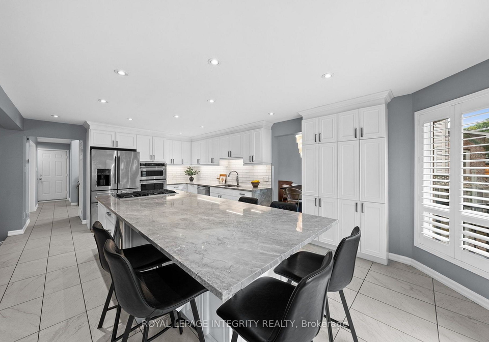 3-nakota-way-ottawa-ontario-x13583878