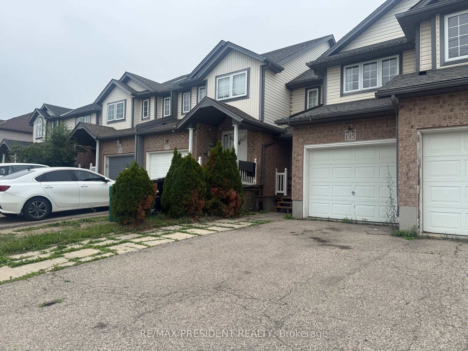 135-activa-avenue-kitchener-ontario-x13583972