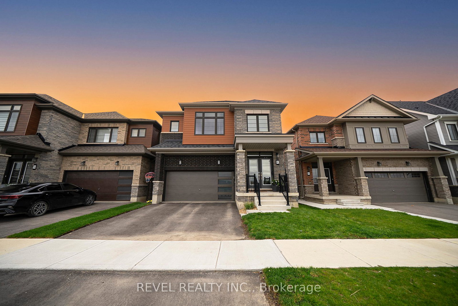 92-bellhouse-avenue-brantford-ontario-x13583978