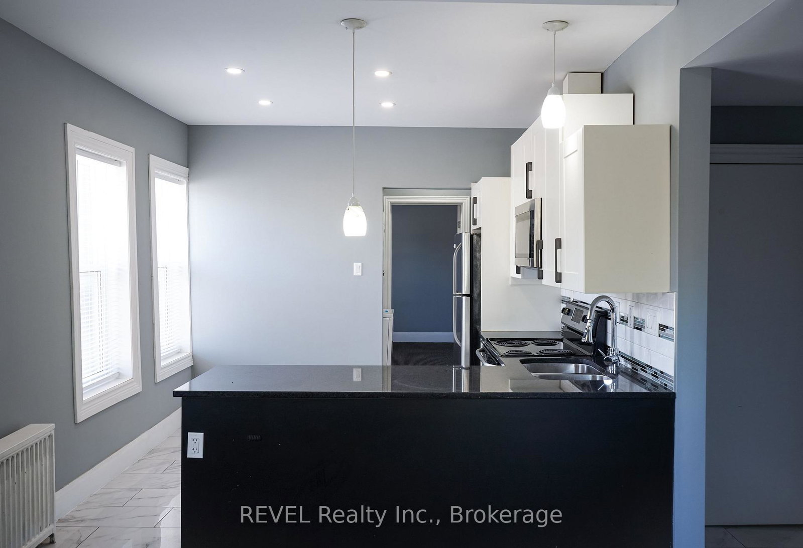 18-clairmont-street-thorold-ontario-x13584084