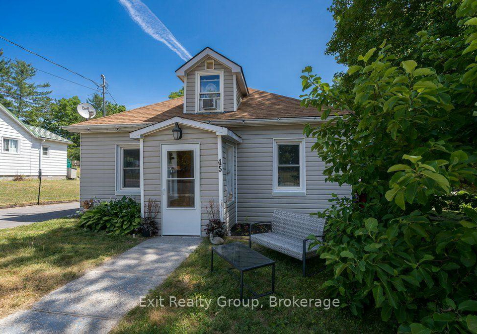45-mcclellan-street-tweed-ontario-x13584106