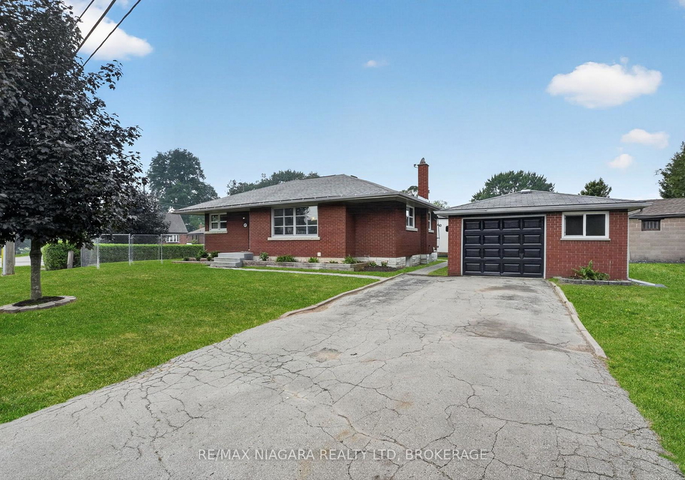 6427-carlton-avenue-niagara-falls-ontario-x13584184