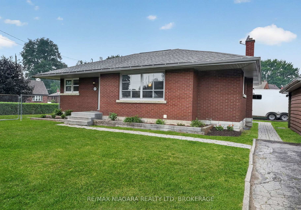 6427-carlton-avenue-niagara-falls-ontario-x13584184