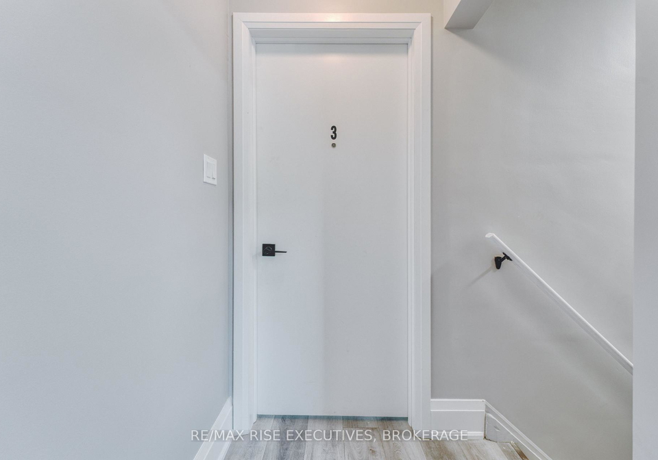 130-carruthers-avenue-kingston-ontario-x13584266