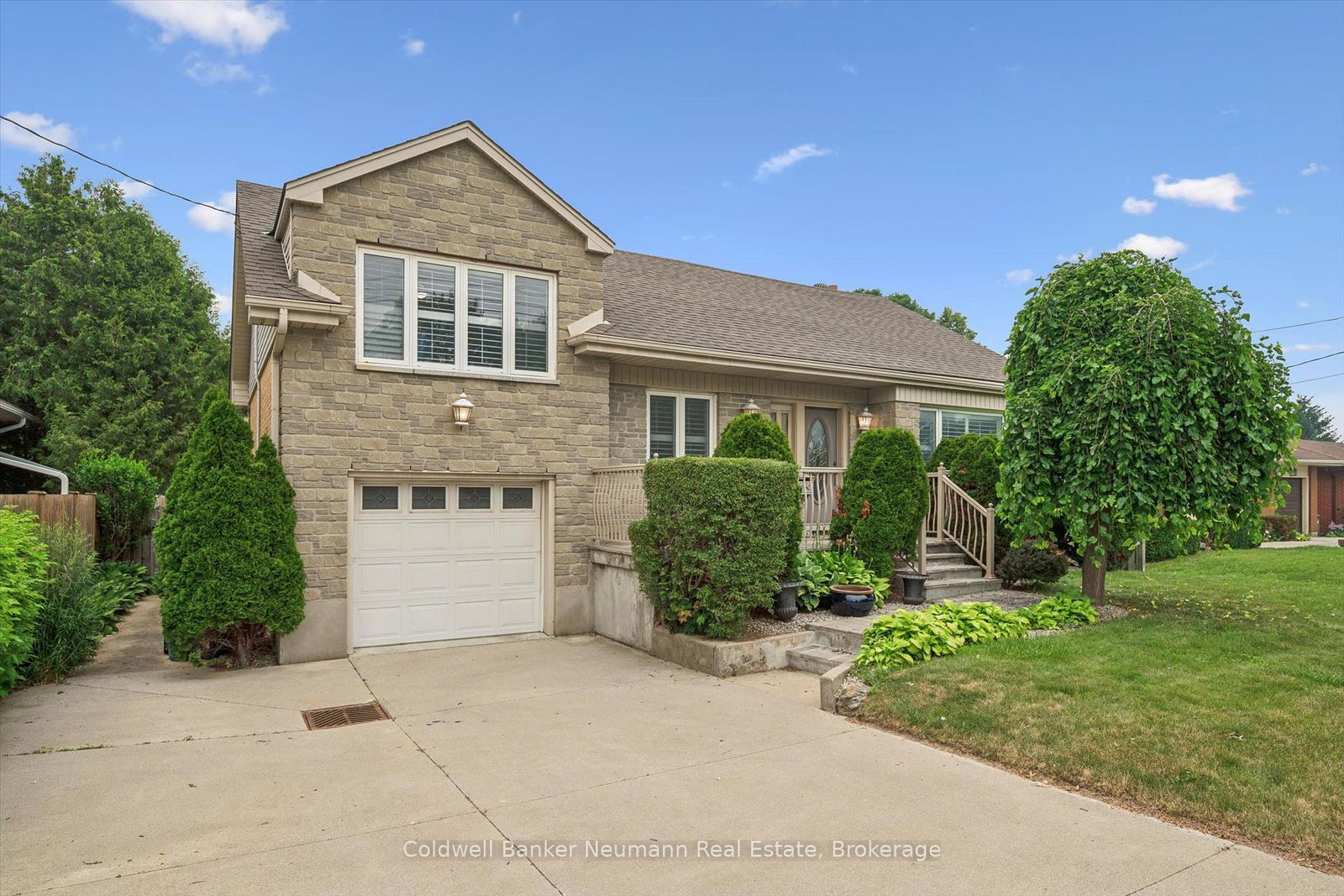 195-victoria-road-n-guelph-ontario-x13584352