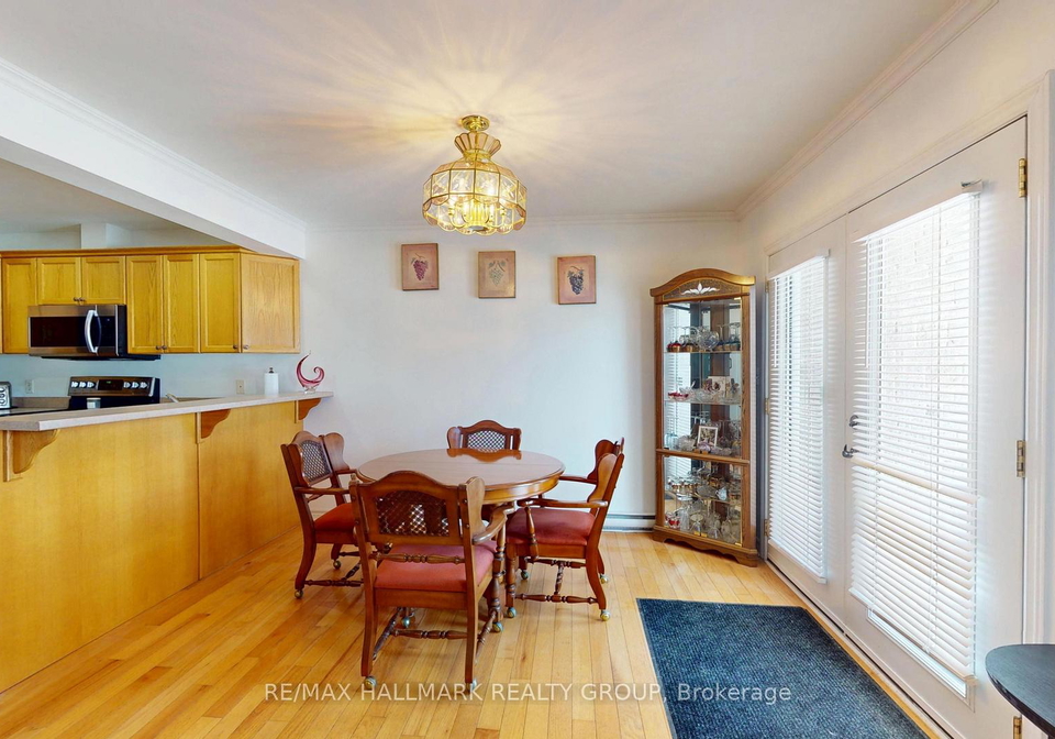 237-oak-street-w-gananoque-ontario-x13584378