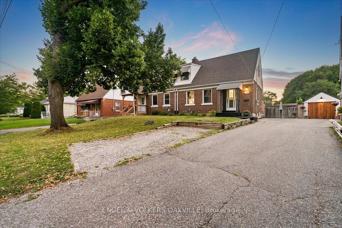 108-lorne-crescent-kitchener-ontario-x13584490