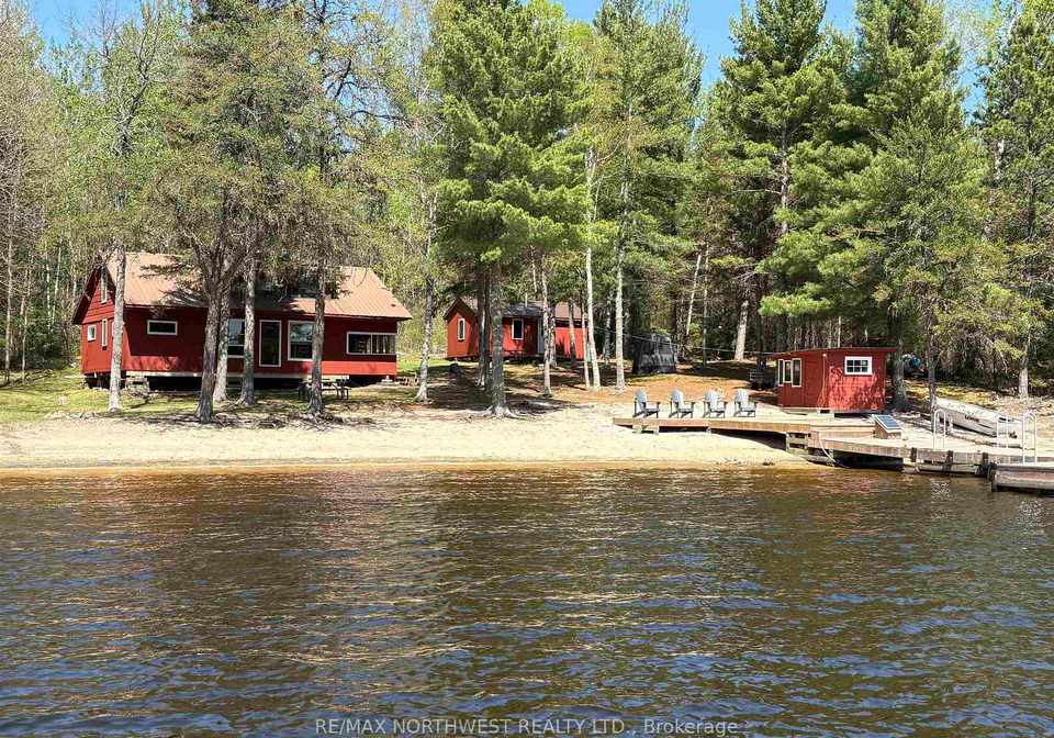 pcl18453-red-gut-rainy-river-remote-area-ontario-x13584524