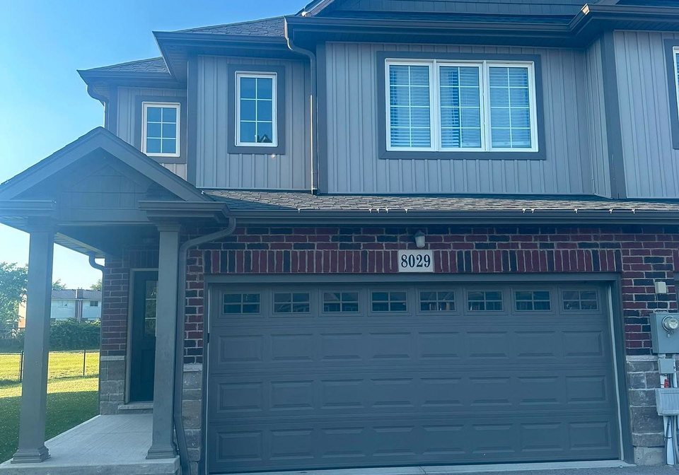 8029-cole-court-niagara-falls-ontario-x13584710