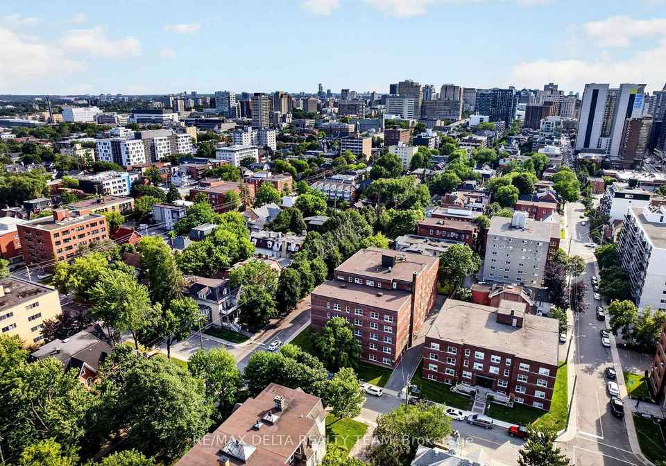 290-292-daly-avenue-ottawa-ontario-x13584870