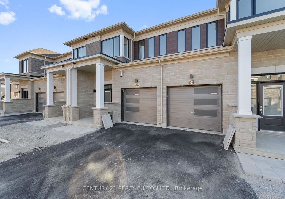 37-watts-mews-kawartha-lakes-ontario-x13584922