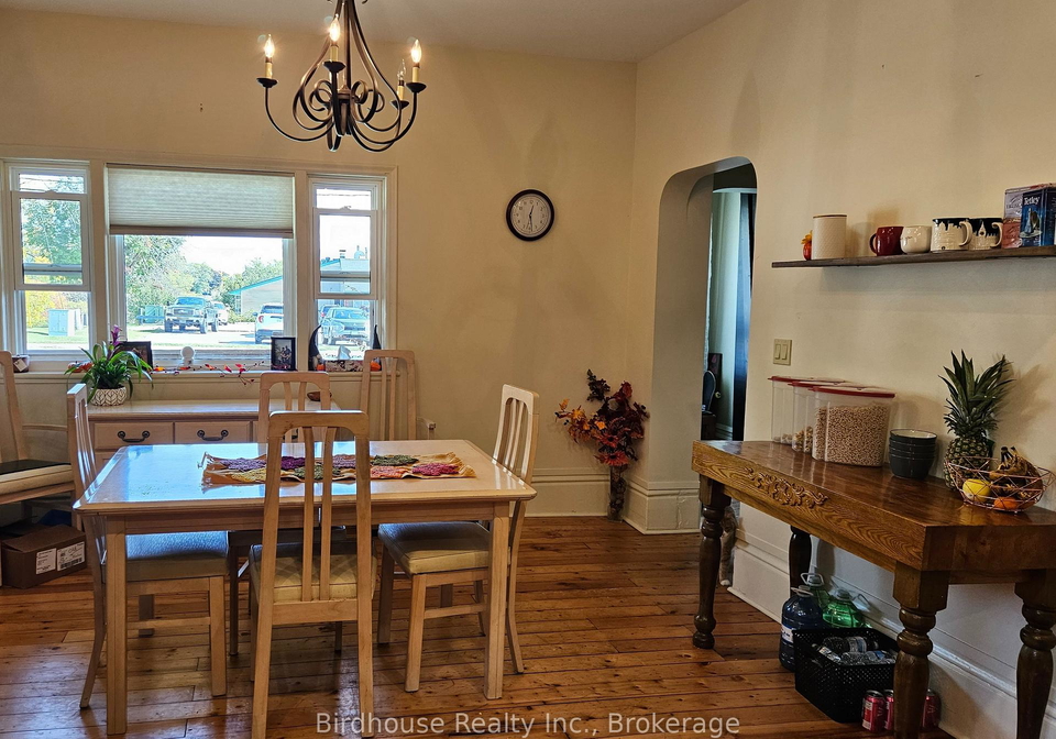 123-william-street-n-kawartha-lakes-ontario-x13584978