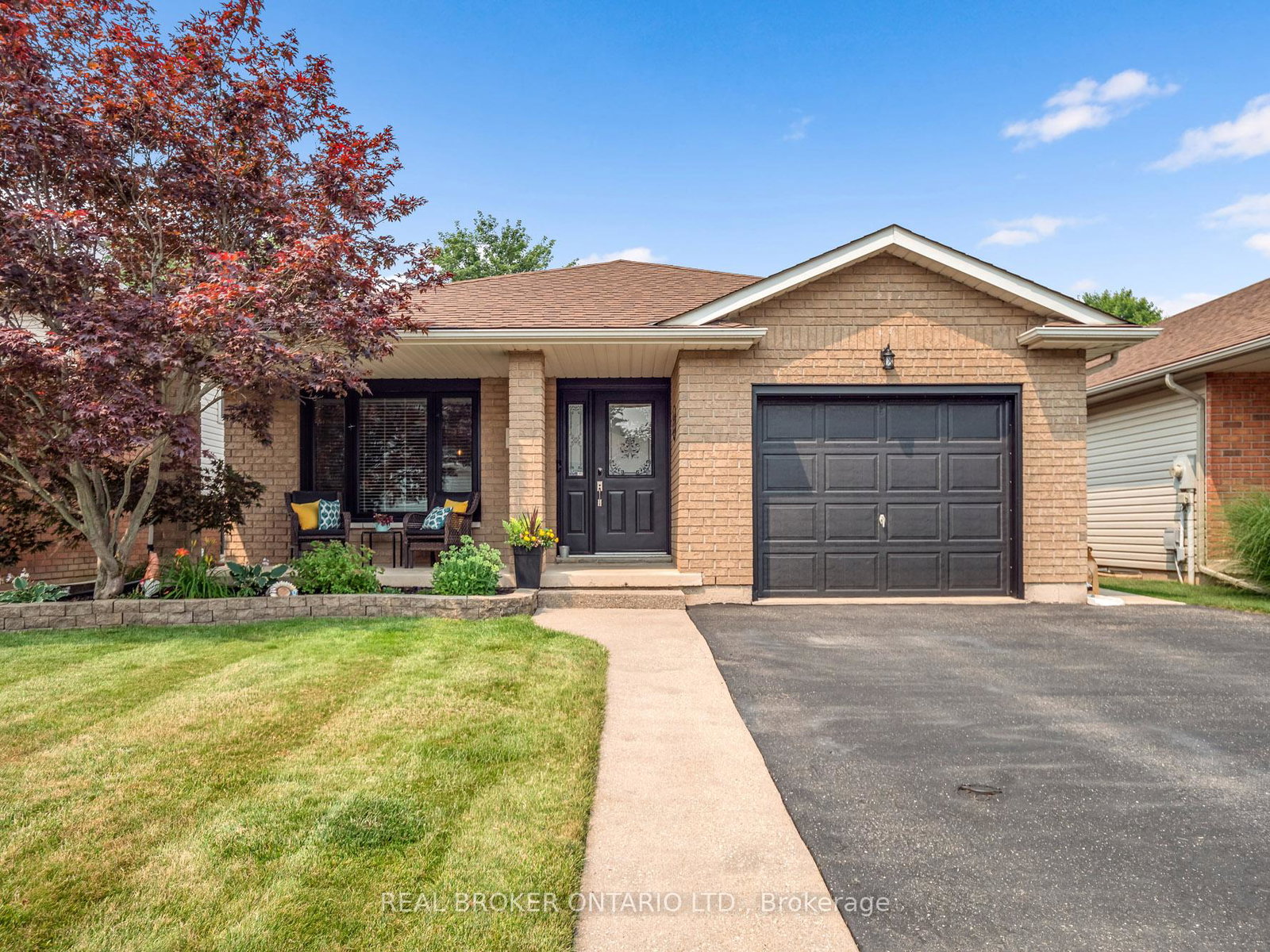 501-trillium-avenue-welland-ontario-x13585080
