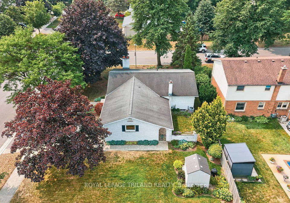 1-milford-crescent-london-north-ontario-x13585144
