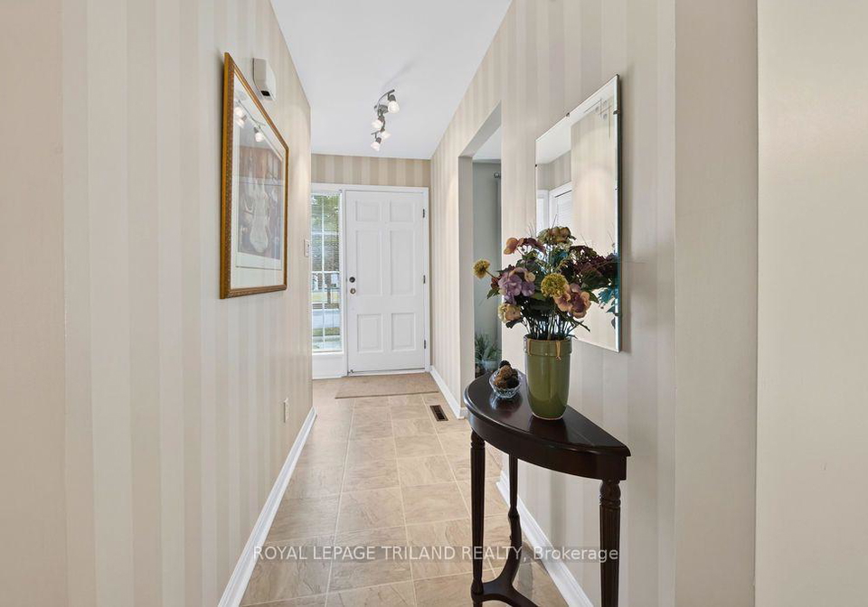 1-milford-crescent-london-north-ontario-x13585144