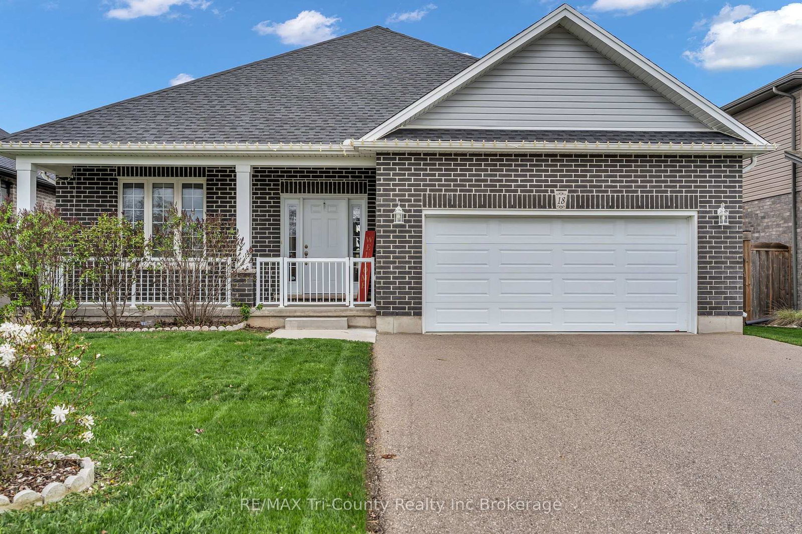18-crocus-avenue-tillsonburg-ontario-x13585182