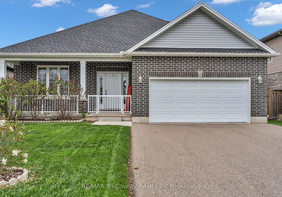 18-crocus-avenue-tillsonburg-ontario-x13585182