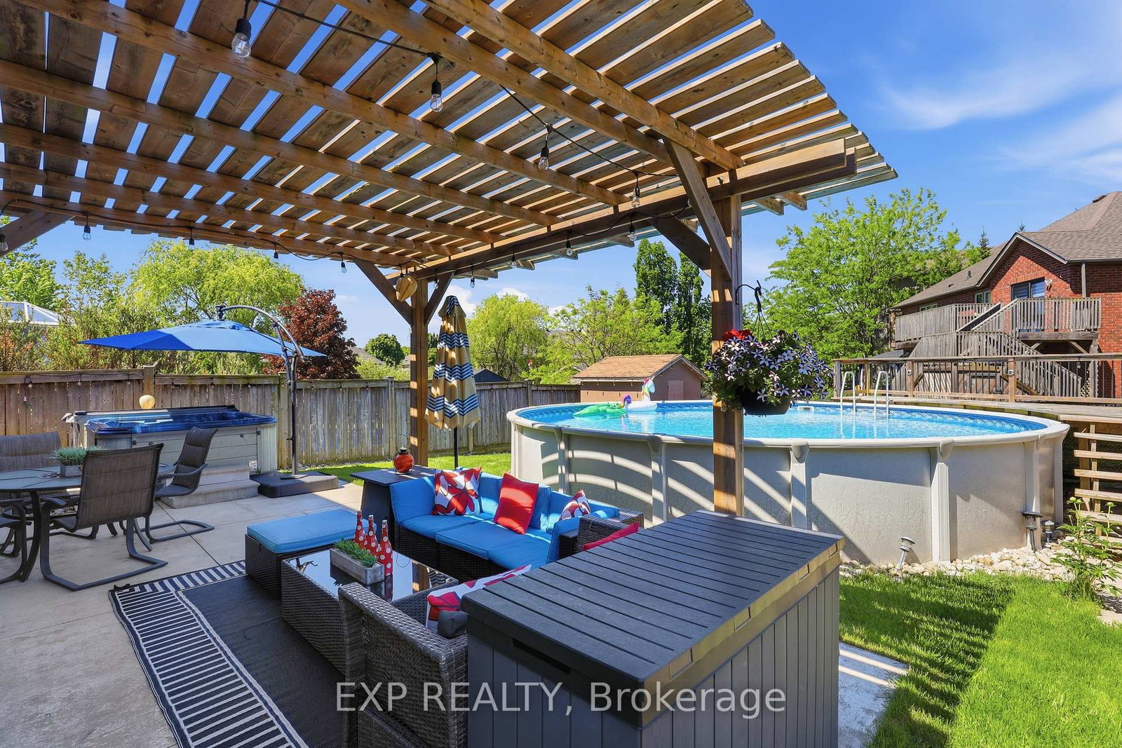 194-southbrook-drive-hamilton-ontario-x13585346