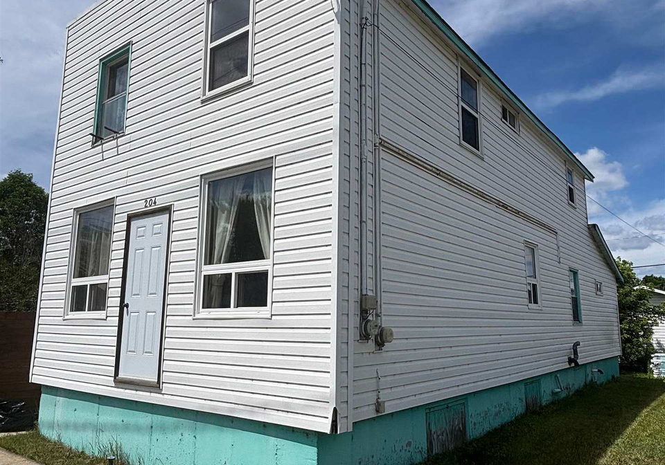 204-mackenzie-ave-w-atikokan-ontario-x13585362