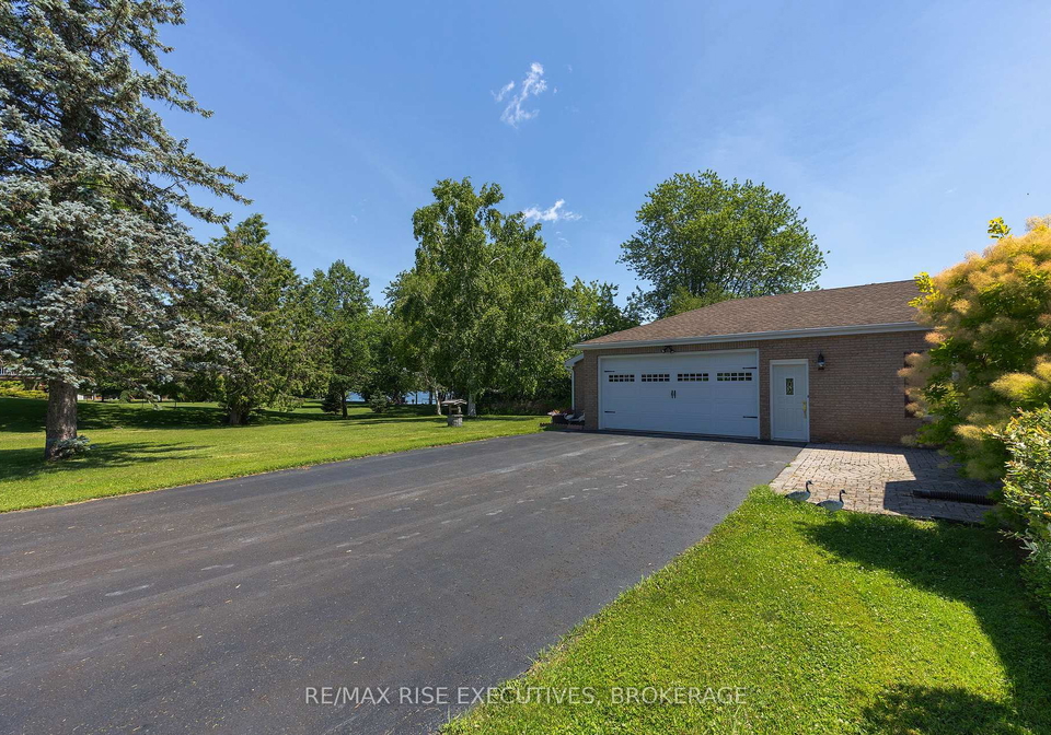 5054-lower-round-lake-road-frontenac-ontario-x13585366