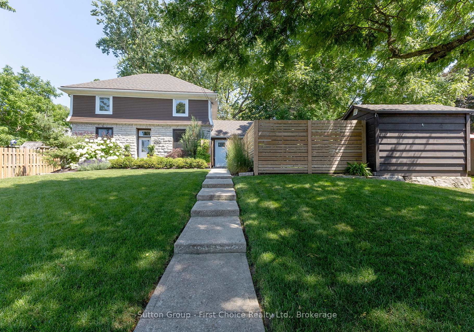 293-wellington-street-s-st-marys-ontario-x13585368