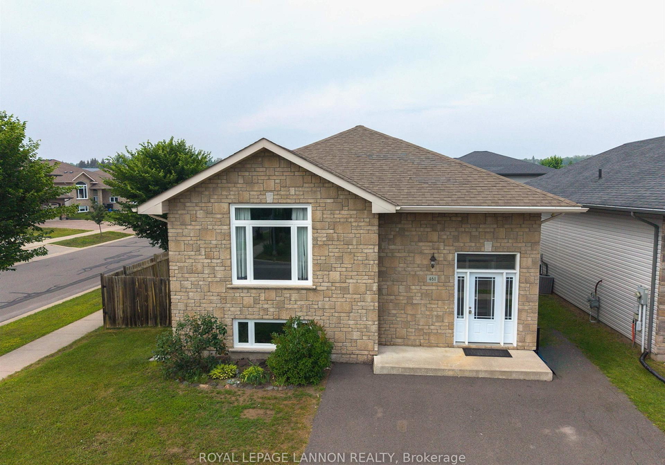 461-longbow-street-thunder-bay-ontario-x13585438