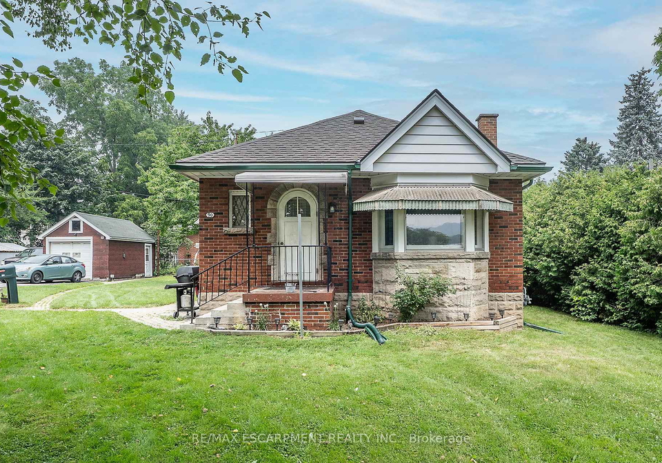 90-osler-drive-hamilton-ontario-x13585448
